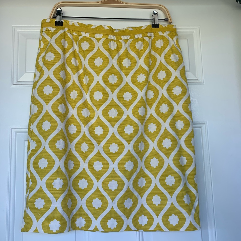 Boden Yellow and White Patterned Skirt